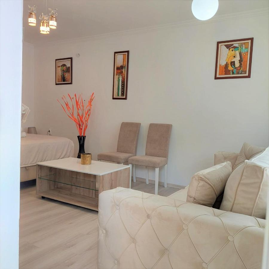 City Lux Square Apartments Skopje Exterior photo